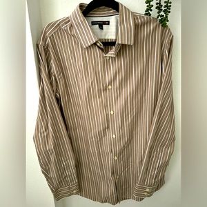 Banana Republic Men’s (L)